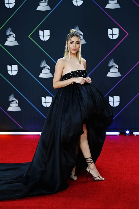 Danna Paola Arrasa En Los Latin Grammy 2021 Con Su Vestido De Carolina