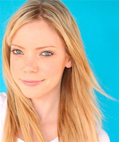 Riki Lindhome Hot