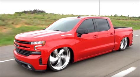 10 Slammed Trucks That Actually Look Great