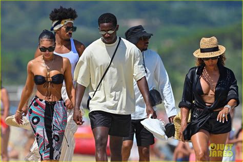 Lori Harvey Boyfriend Damson Idris Hold Hands While Vacationing In