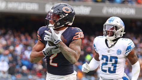 DJ Moore Sends Message to Bears Fans After Huge Win vs. Lions