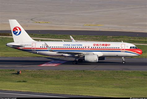 B 1862 China Eastern Airlines Airbus A320 214 WL Photo By Sunshydl