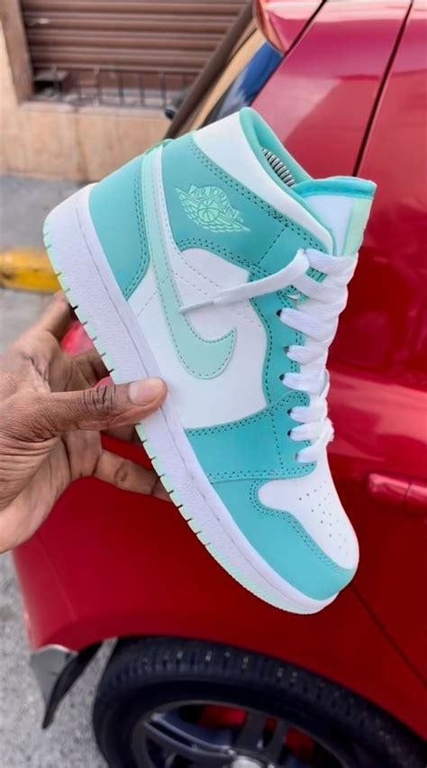Nike Jordan Mid Womens Basketball Shoes Nike Shoes Women Fashion