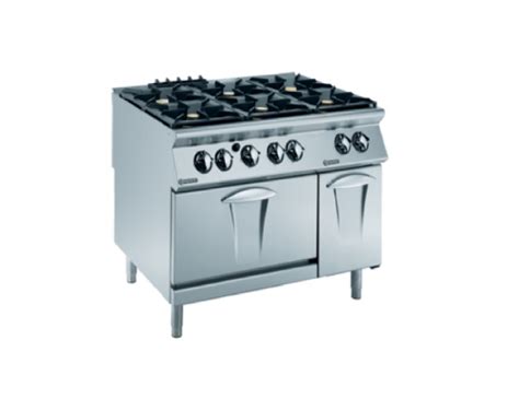 Cuisinière à gaz 6 feux vifs 46 kW et 210 kW sur four à gaz 18 kW