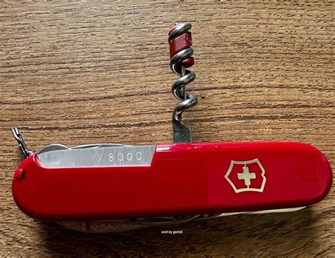 Swiss Army Knife L E Year Of The Tiger Huntsman Victorinox