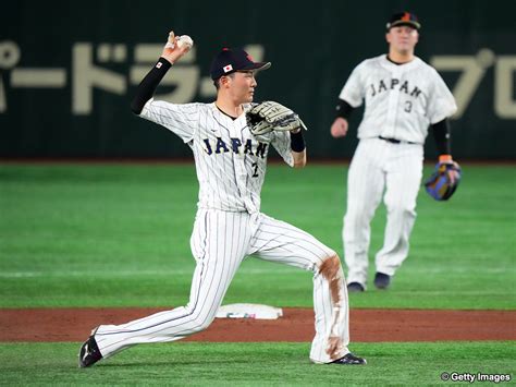 侍・源田が負傷後初の強行フル出場 栗山監督「今は彼の命を懸けるようなプレーをぜひ皆さんに見ていただきたい」 Baseball King