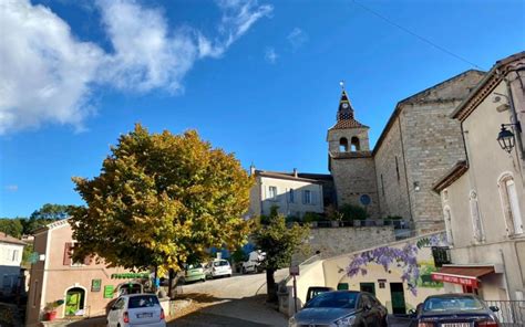 Laurac En Vivarais Pour L Inauguration De La Mairie Et Des Commerces