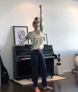 Riki Lindhome Nude Leaked Hot Photos Nude Leaked Diaries