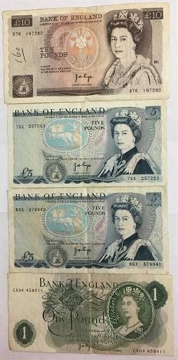 Lot Of 4 Bank Of England Great Britain 10 Pounds 1975 5 Pounds 1973