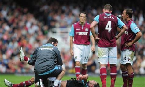 Carroll Set For Early West Ham Return Talksport Talksport