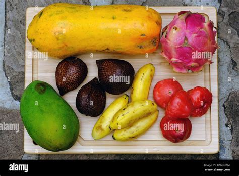 Indonesia Batam Indonesian Tropical Fruits Papaya Plum Mango