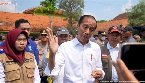 Jokowi Sebut Hujan Sangat Ekstrem Jadi Penyebab Banjir Demak