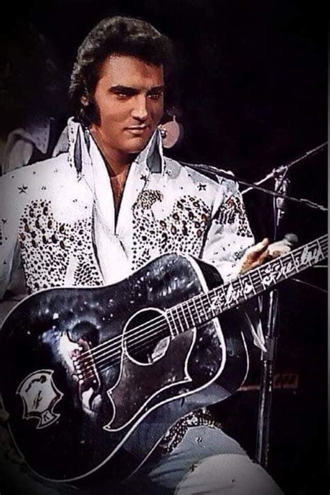 The World Of Elvis Jumpsuits 68 Pictures Of Elvis Presley Performing In