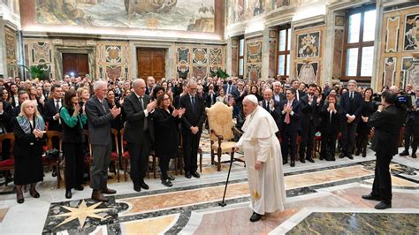 Il Papa senza tutele per i lavoratori la società è sempre più schiava