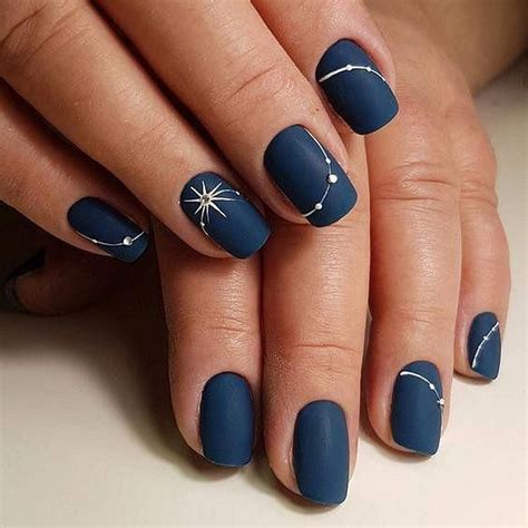 25 Elegant Nail Art Designs For New Year Party New Years Nail Art