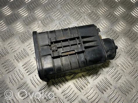 Toyota Yaris Cartouche De Vapeur De Carburant Pour Filtre