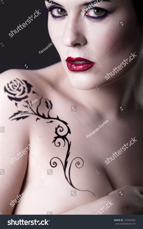 Sensual Beautiful Nude Brunette Girl Tribal Stock Photo 127624562 Shutterstock
