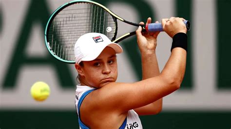 Ashleigh Barty Ends Australias Long Wait For Wimbledon Title Becomes