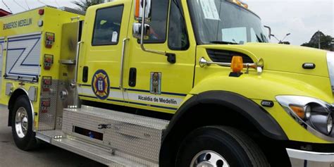 Conozca Las 5 Máquinas De Bomberos Que Llegaron A Medellín Publimetro Colombia