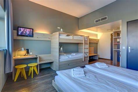 Meininger Hotel Berlin Airport Parking Pictures And Reviews Tripadvisor