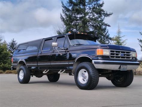 1987 Ford F 350 Crew Cab 4x4 XLT Lariat 102k Original Miles 100 Rust