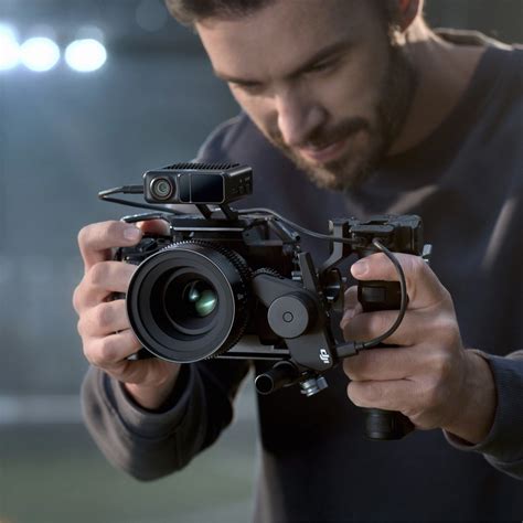 DJI Unveils Next-Gen Filmmaking Equipment: RS 4 Series Stabilizers and ...