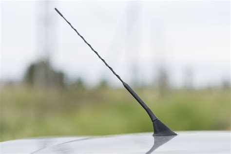 How Car Antenna Boosters Work The Tech Edvocate
