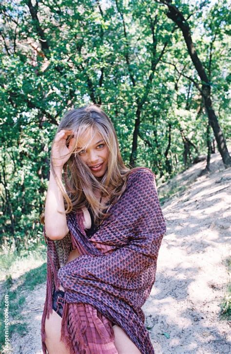 Marine Dandoy Nude OnlyFans Leaks Fappening FappeningBook