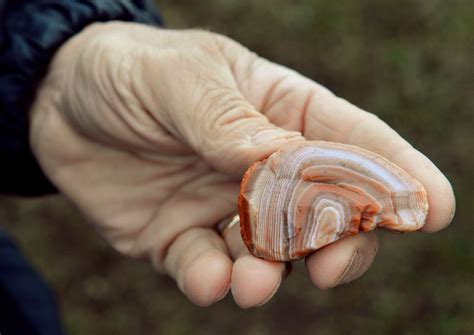 Central Minnesota Prime Spot For Agate Hunting