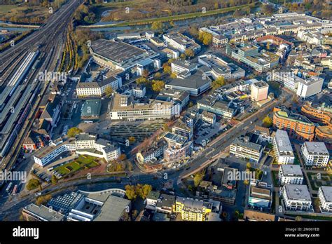 Neue Bahnhofstrasse With New Building Hi Res Stock Photography And