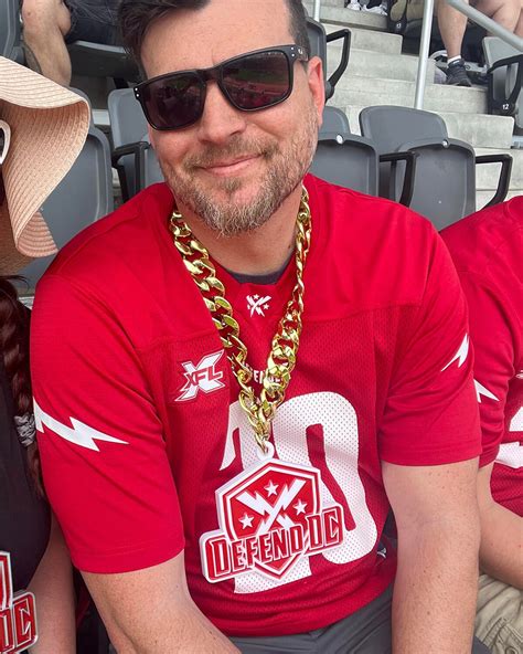 DC Defenders DEFEND DC Medallion - Etsy