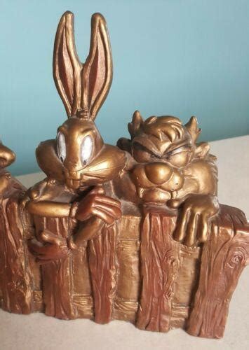 Warner Bros Looney Tunes Gangs All Here Austin Sculpture