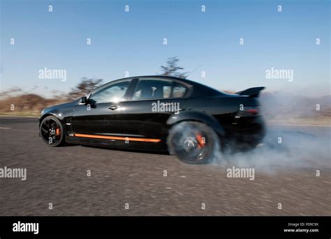 Holden vauxhall vxr tuning huge burnout hi-res stock photography and ...