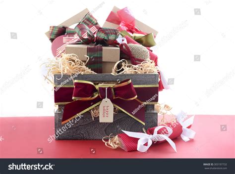 Large Christmas Gift Hamper Traditional Red Stock Photo 303197732 | Shutterstock