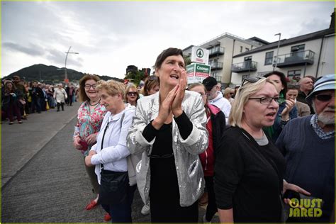 Photo: sinead oconnor funeral photos 29 | Photo 4960144 | Just Jared ...