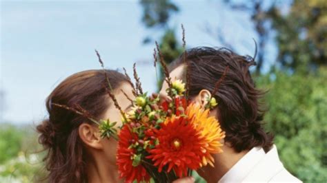 DO Or DON T Have A Mid Wedding Sex Break Glamour