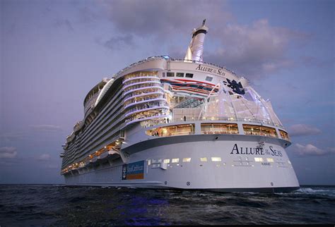 Two Suite Cancellations on Allure of the Seas, August 9, 2015 — Aurora ...
