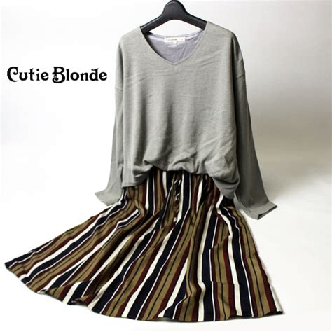 美品 株 ワールド Cutie Blonde キューティブロンド 大人可愛い ニット 切替え ジョーゼット生地 ドッキングワンピース L