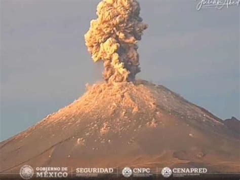 Popocat Petl Registra Fuerte Explosi N Esta Madrugada Se Percibi En