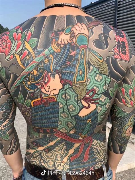 Tattoosおしゃれまとめの人気アイデアPinterestJohn Crossland2024 人物 大腿