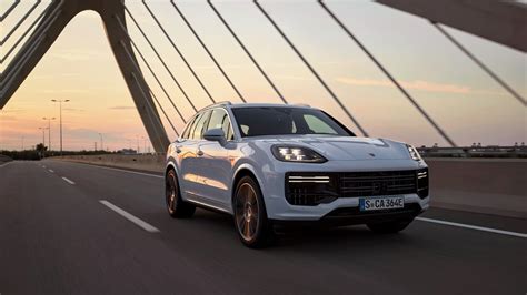 2024 Porsche Cayenne Turbo E Hybrid Is The Most Powerful Cayenne Ever