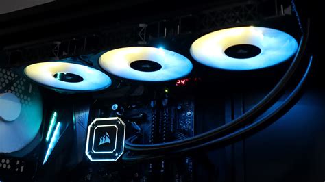 Corsair iCUE H150i ELITE CAPELLIX Liquid CPU Cooler Review ...