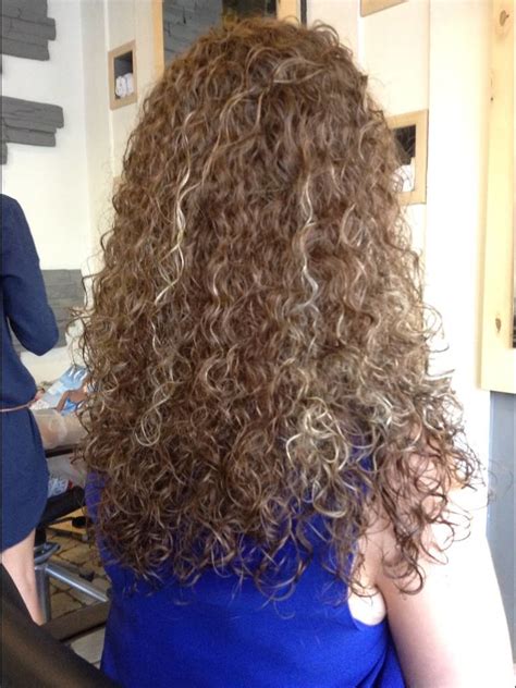 Img 768x1024 100750 Long Curly Spiral Perm Hair 10011011110010110100 Flickr