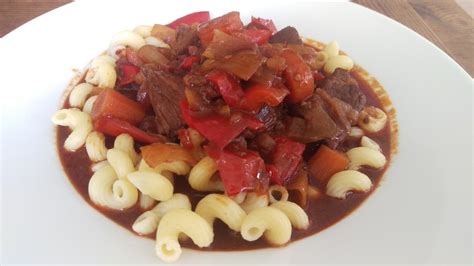 Gulasch Aus Dem R Mertopf Von Schaech Chefkoch