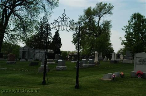 Pleasant Hill Cemetery - Will County, Illinois