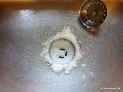 Kitchen Sink Smells Like Sulfur Things In The Kitchen
