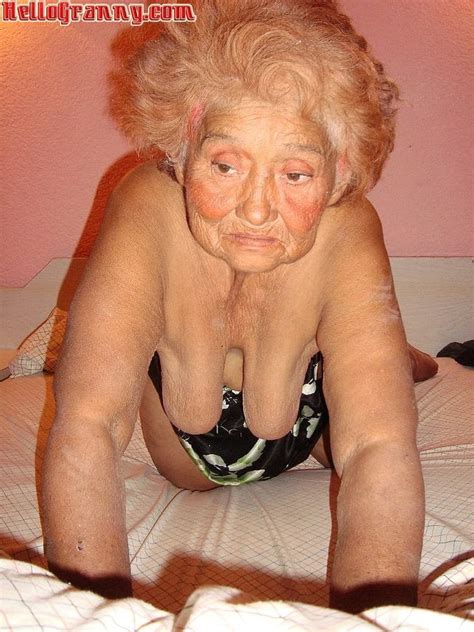 Amateur Grandmas Pictures 15 Pics XHamster