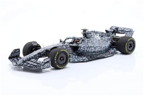 ZHOU GUANYU ALFA Romeo F1 Team Orlen C42 Prova Barcelona 2022 1 18 EUR