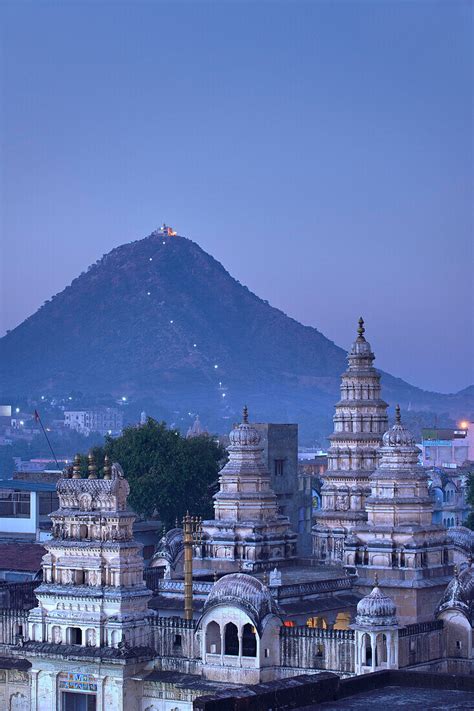 Pushkar Brahma Temple Rajasthan India License Image 71392963