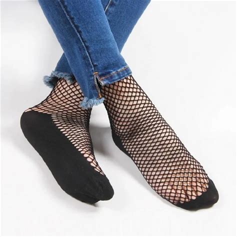 New Ruffle Hollow Out Breathable Women Fashion Sexy Mesh Net Socks